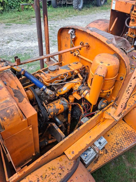 Wózek widłowy terenowy diesel