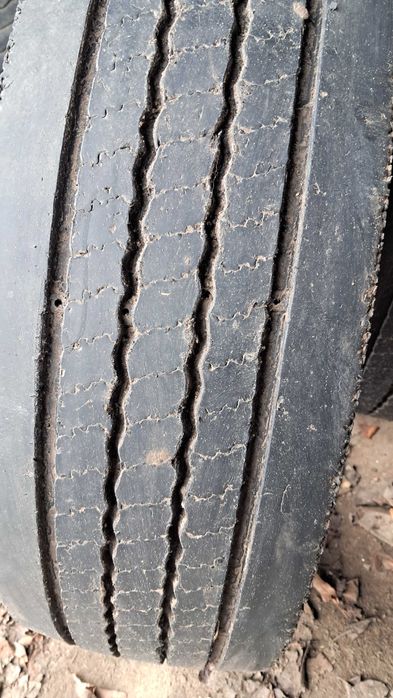 Шини вантажнi 225.75.17.5 Aeolus