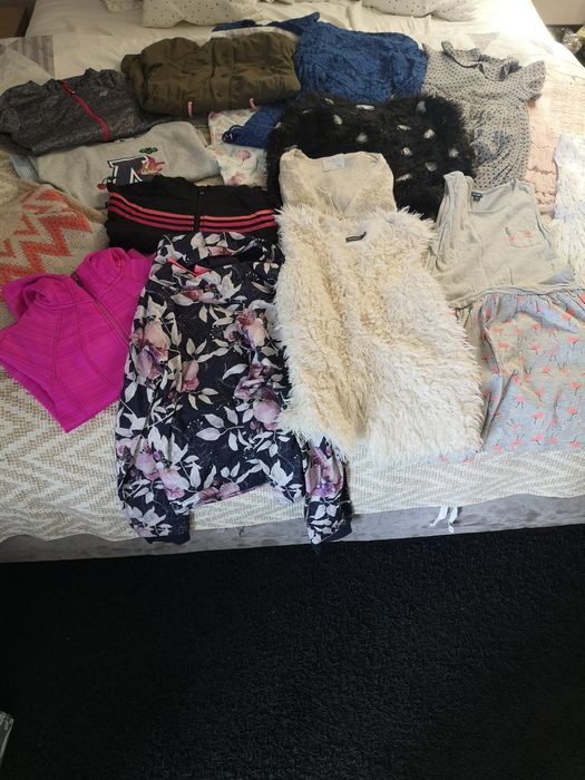 Ubranka dla dziewczynki 7-9 lat