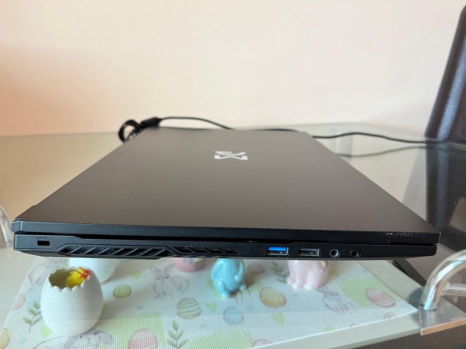 Laptop Dream Machines NH77DE