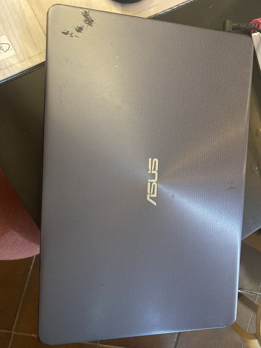 Computador portatil Asus F505B