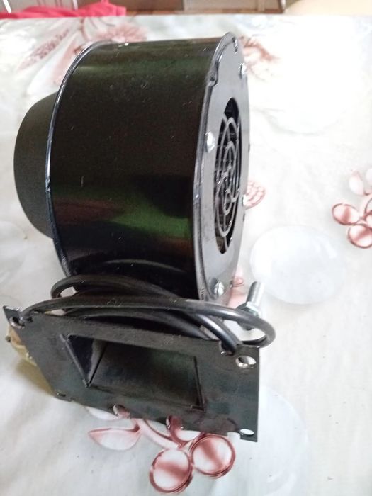 Sprzedam wentylator do pieca