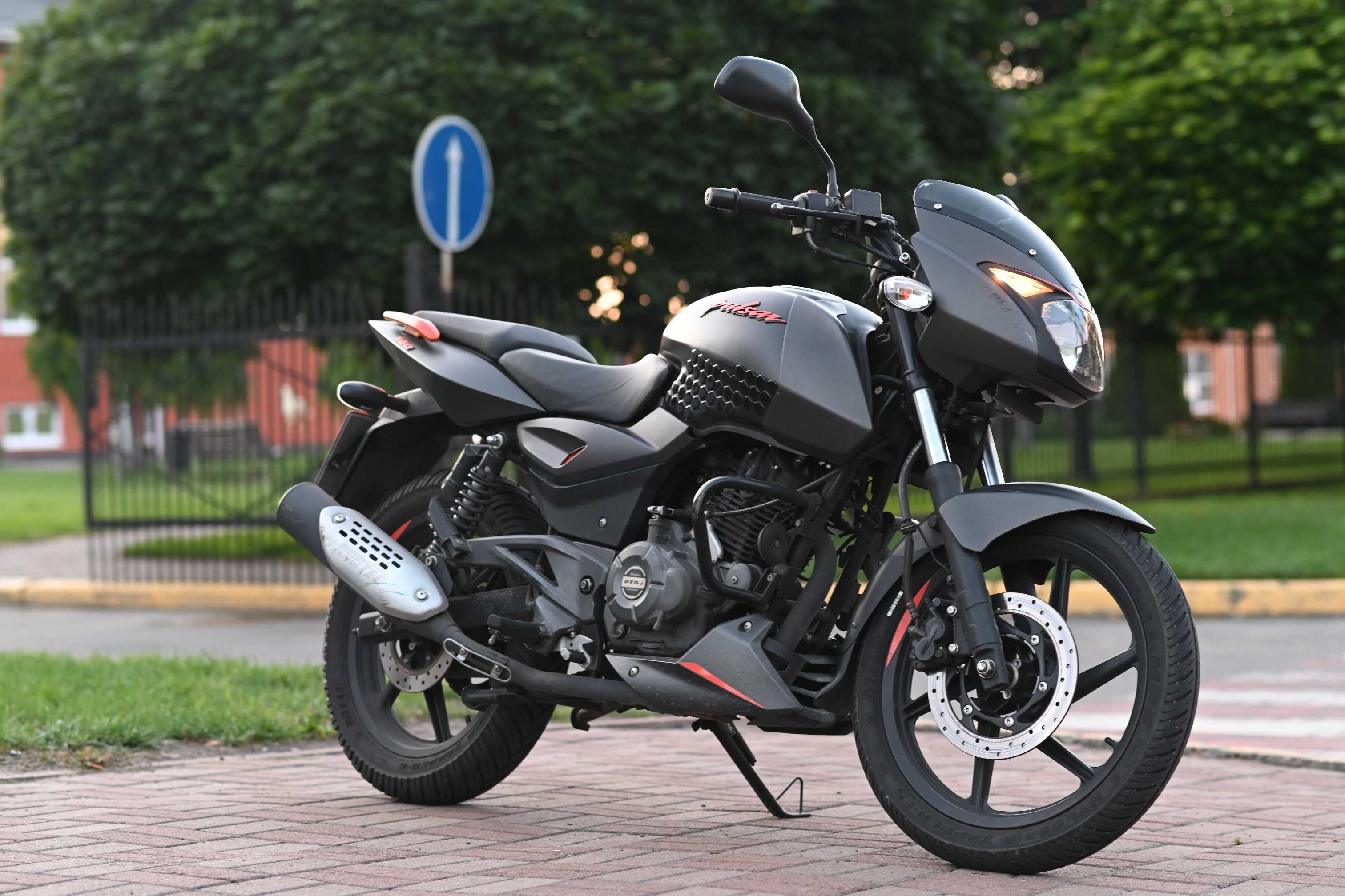 !!!ÐкÑÑÑ, ЧÐÐ ÐРЧÐÐ ÐÐ Ð'ЯТÐÐЦЯ!!! моÑоÑикл Bajaj Pulsar 180 (ÐндÑÑ): 1 791 $ - ÐоÑоÑиклÑ