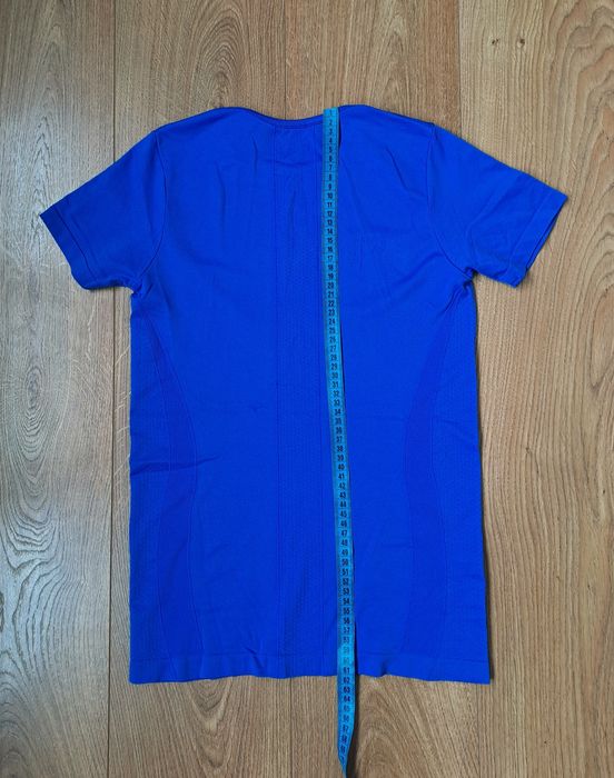 Женская спортивная синяя футболка