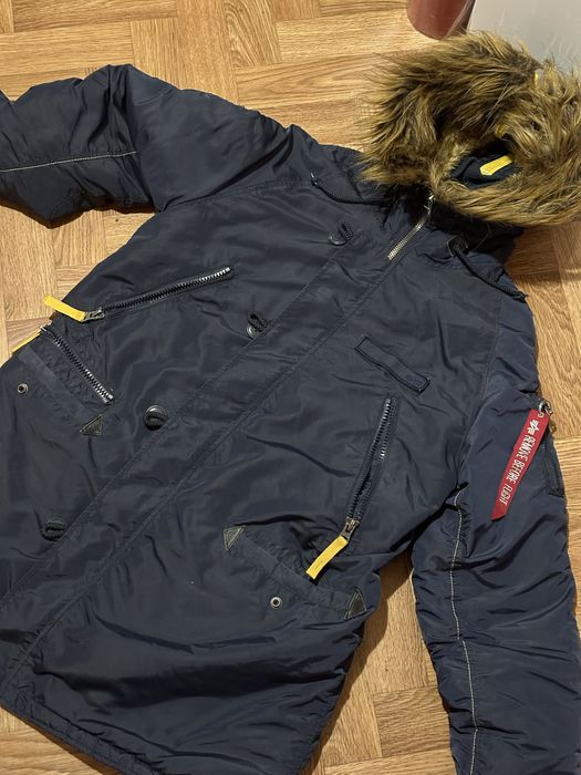 Парка alpha industries