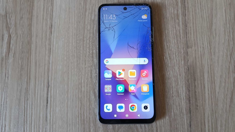 Б/В Смартфон телефон Xiaomi Redmi Note 10 5G 4/64 Chrome Silver, битий