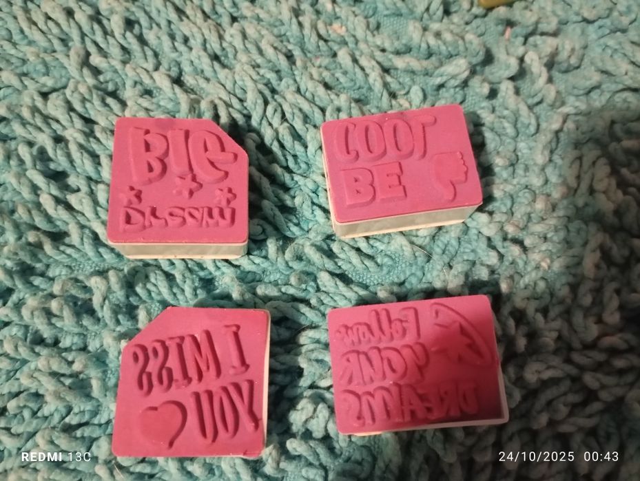 Material para plasticina mais carimbos
