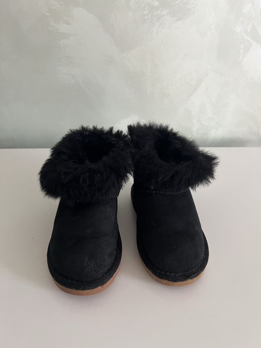UGG 25 розмір наруральна шкіра і хутро