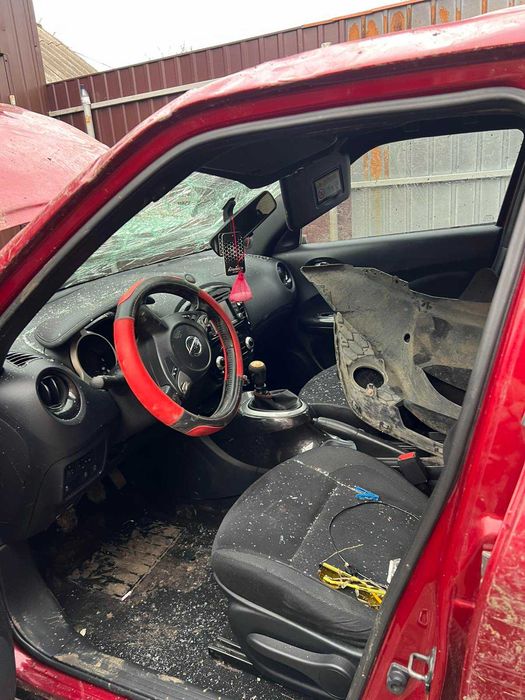 Авто Nissan Juke 2015 року після ДТП