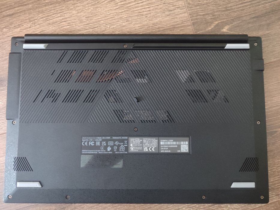 ASUS Vivobook Go 15 E1504FA – Ryzen 5 / 8 GB / 512 GB SSD – bez matrycy