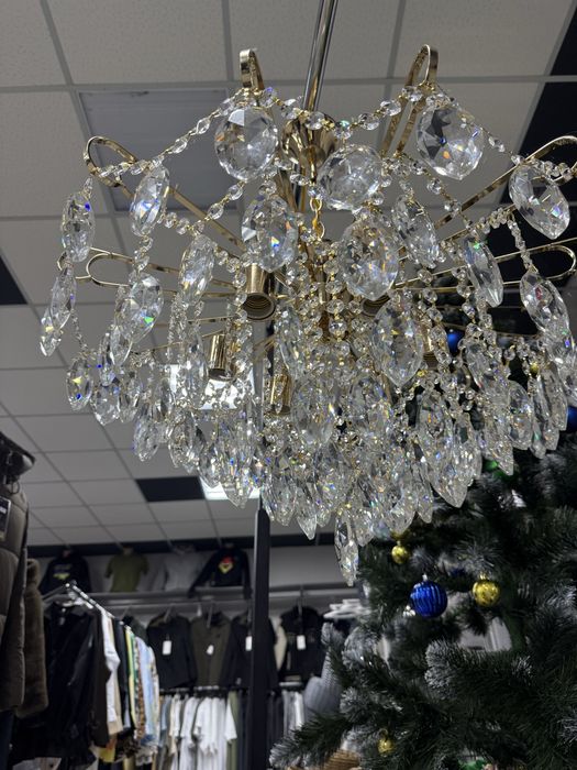 Кришталеві люстри
