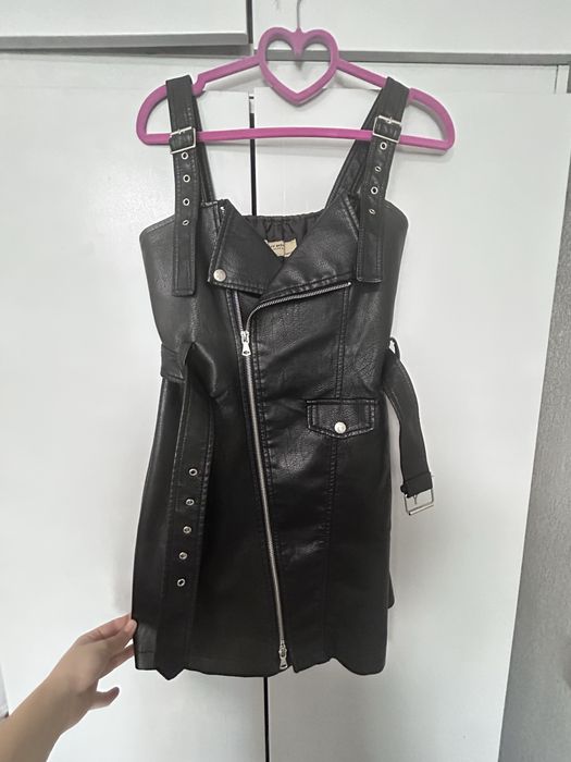 Шкіряний сарафан з ремінцем( кожаный сарафан )