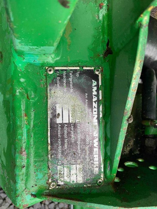 Причіпний розкидач добрив Amazone ZG-B7001