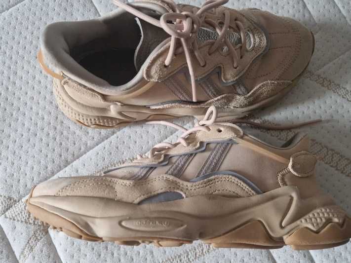Sneakersy damskie Adidas Ozweego – beżowe, rozmiar 38 2/3 (24,5 cm)