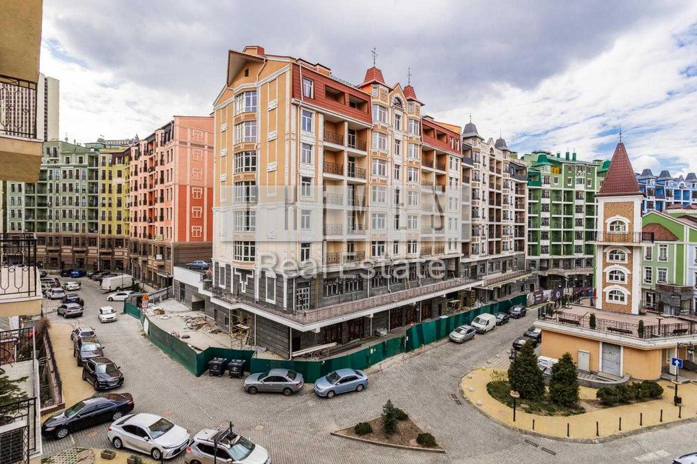 Продаж великої квартири Поділ Київ ЖК Подол Град центр Київ