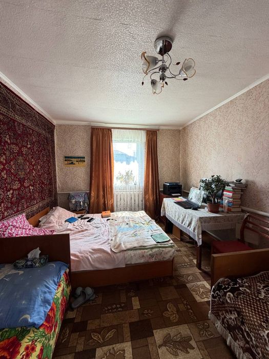 90м2 Продаж будинку в Мені