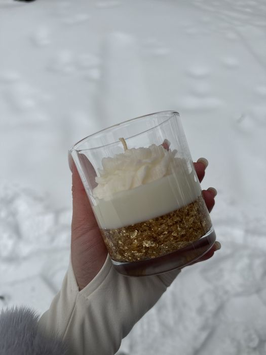 Свічка півонія з трьох видів воску