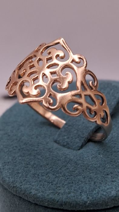 Золота каблучка 585