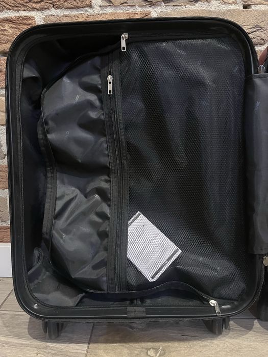 Walizka Kabinowa OCHNIK – 39 l | ABS 100% | Nowa