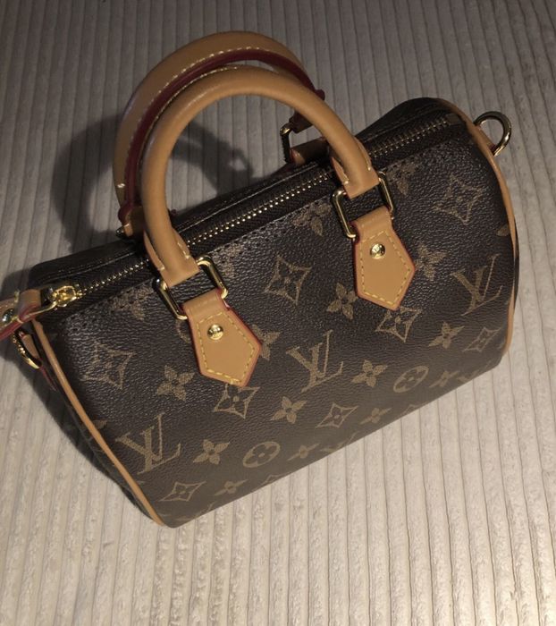 NANO SPEEDY 20 Louis Vuitton nova sem etiqueta