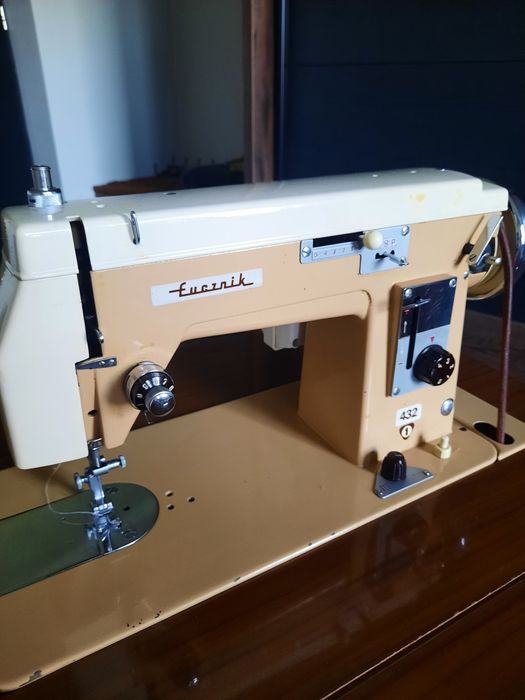 Maszyna Łucznik 432