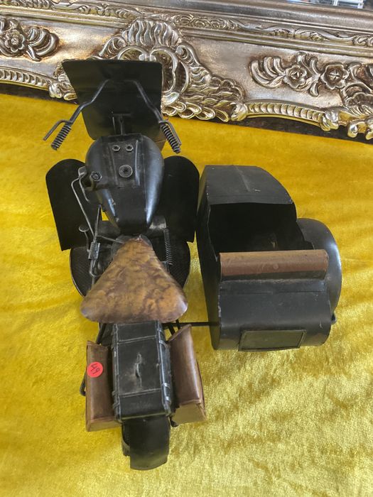 Mota metal com side car preta