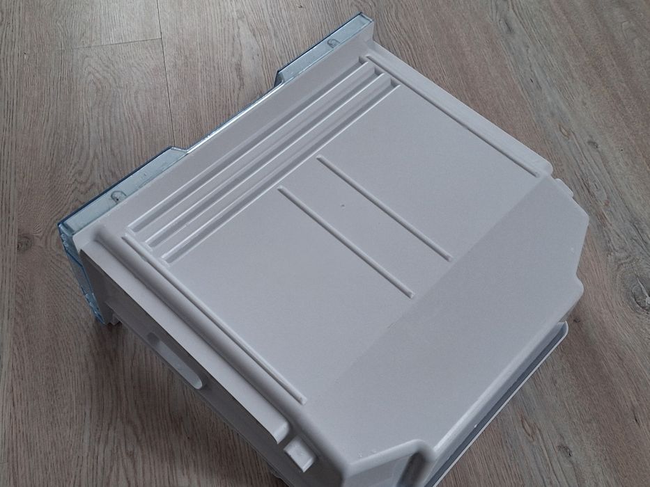 Szuflada zamrażarki do lodówki Beko CSA 29026