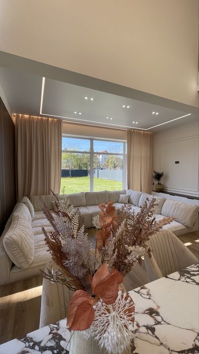 Продаж!Розкішний будинок в с.Крихівці