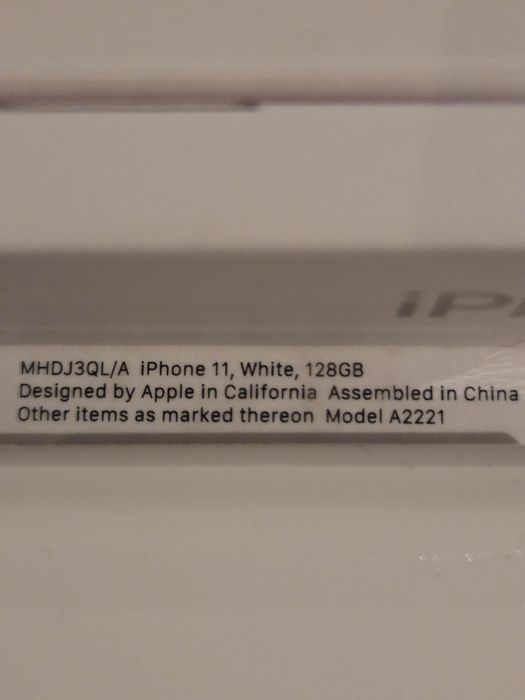 IPhone 11 128GB Branco