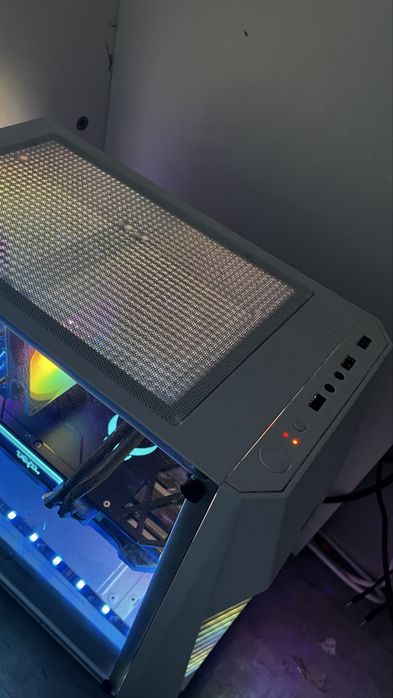 Komputer gamingowy/stacjonarny (wymiana komputerem lub kupno)