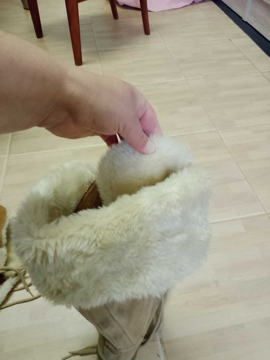 Botas Aldo n 37 com pêlo