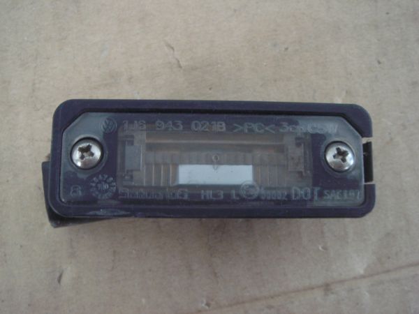 Farolim Matricula Esq Volkswagen Golf V (1K1)