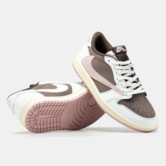 Жіночі Кросівки Nike Air Jordan 1 Low x Travis Scott 36-41