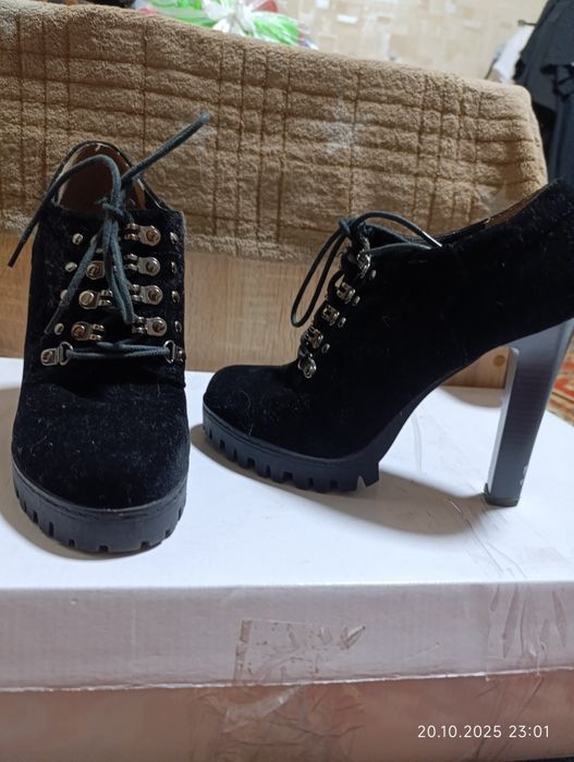 Туфли, ботинки, лоферы