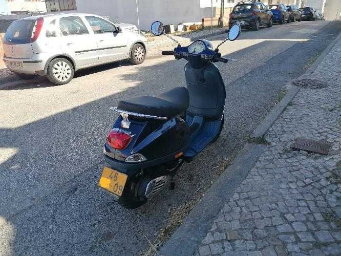 Vespa LX 50 2008