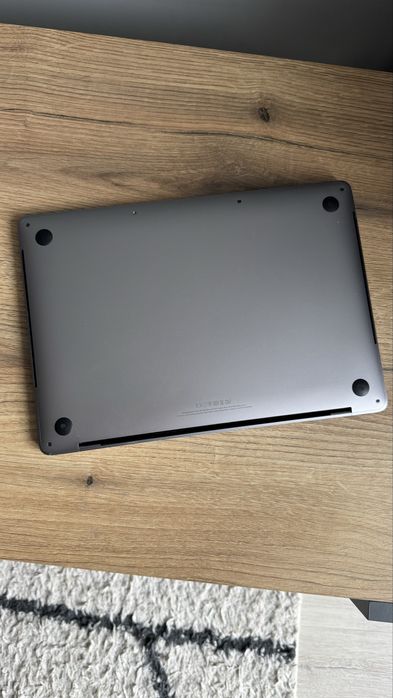 MacBook Pro 2017, 13 дюймов