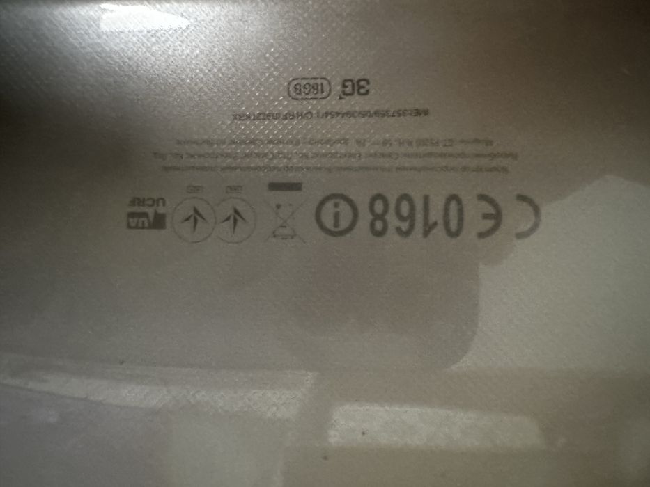 Планшет samsung galaxy tab 3 (gt r5200) 16 gb + чохол