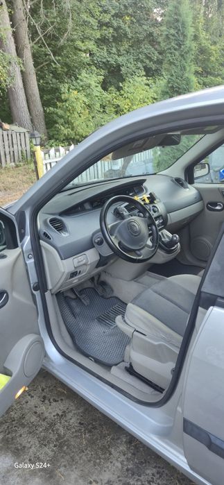Продам Renault Scenic