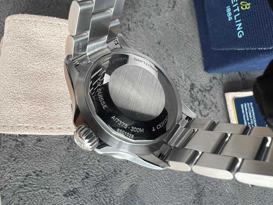 Breitling Superocean Automatic 42mm, BDB