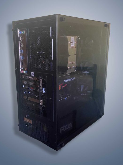 Супер-комп'ютер: 20 ядер/40 Intel-Xeon E5-2698v4. Рендеринг/ Ігри.