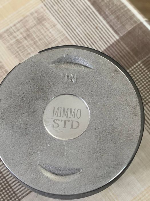 Продам поршніву 250 тку не підійшла торг