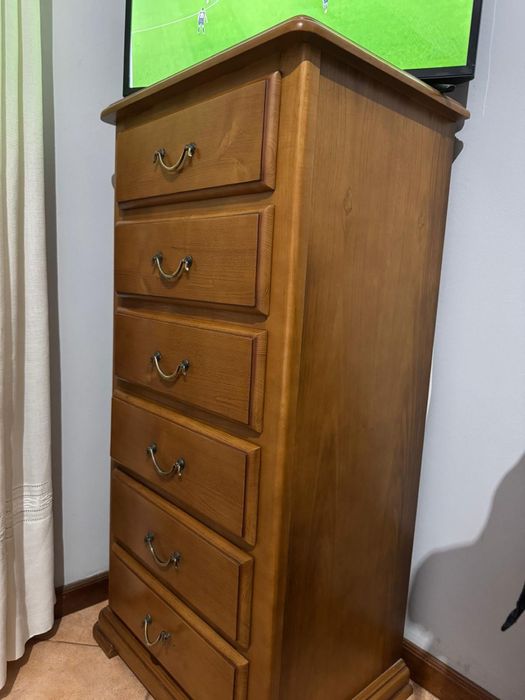 Quarto completo bom estado