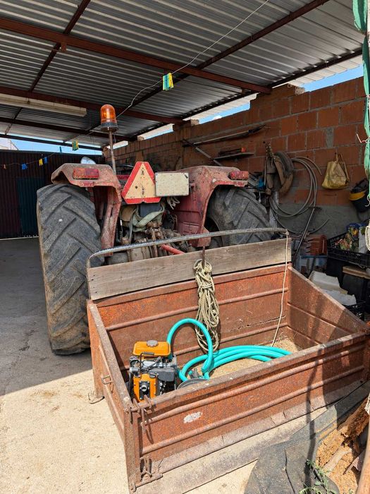 Massey Ferguson 165 de 1970 + Caixa e Alfaias