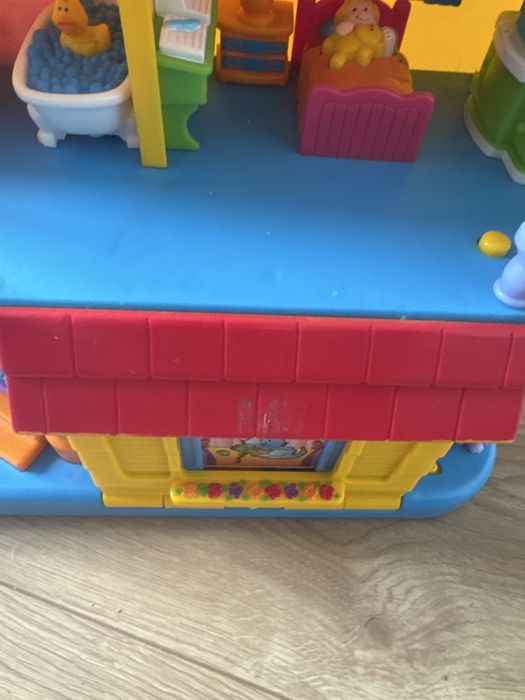 Dumel magiczny domek