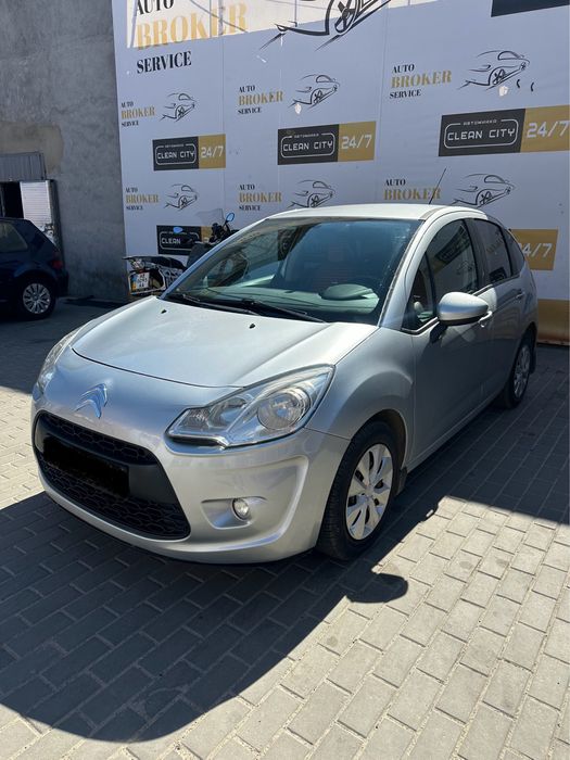 Оренда прокат авто лафет Flat out