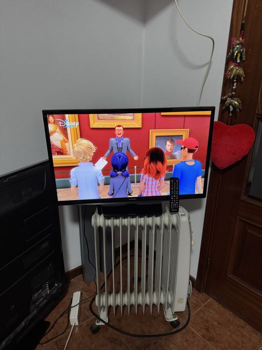 Tv led sansung  32h4000