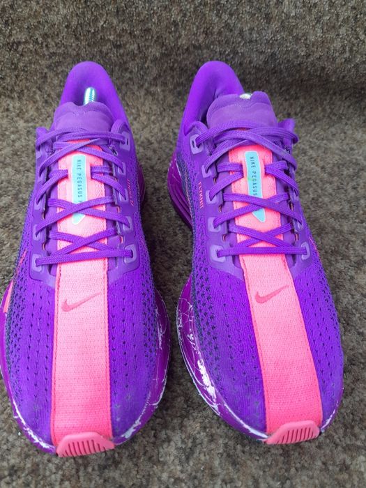 Кросівки оригінал Nike Pegasus 42 розмір.