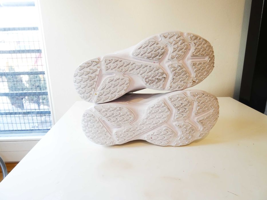 Białe buty sportowe Fila 37 sneakersy