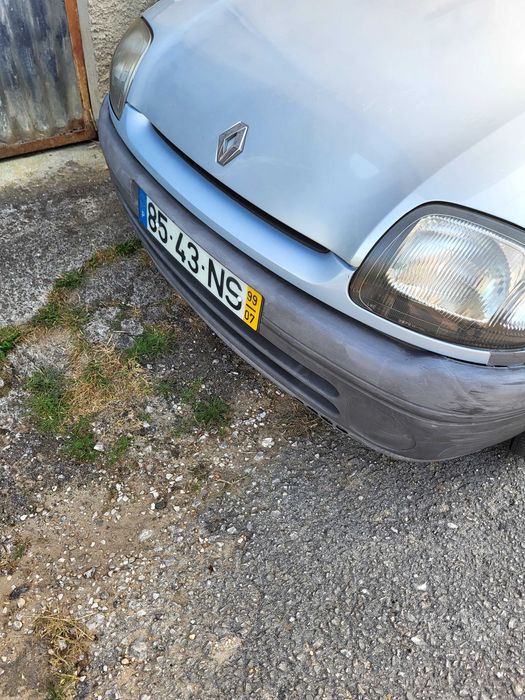 Renault clio 1.2 gasoline 1999