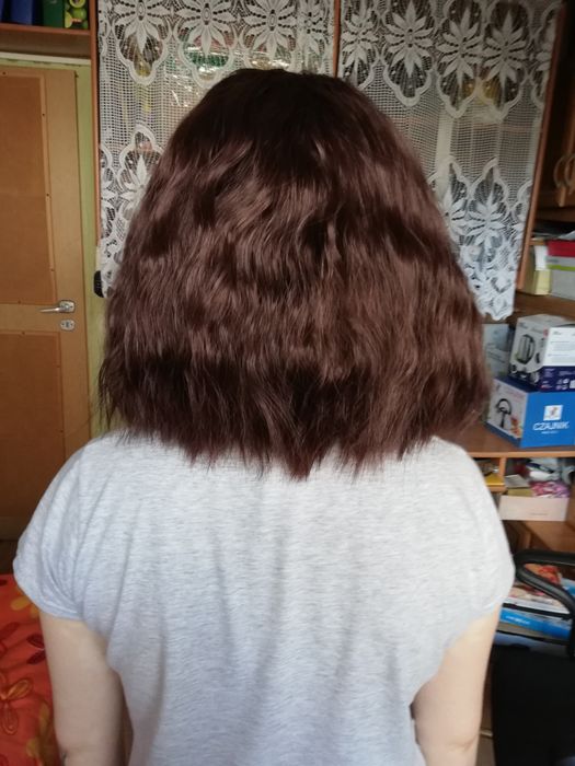 peruka brązowa falowana do ramion cosplay przebranie święta prezent